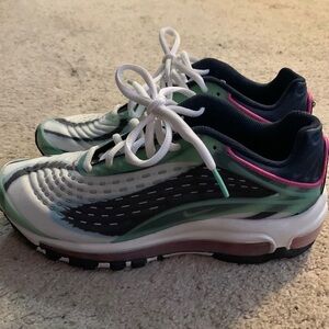 Nike Youth Air Max Deluxe 6Y